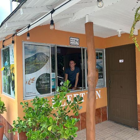 Alpha Arenal Pansiyon La Fortuna Dış mekan fotoğraf