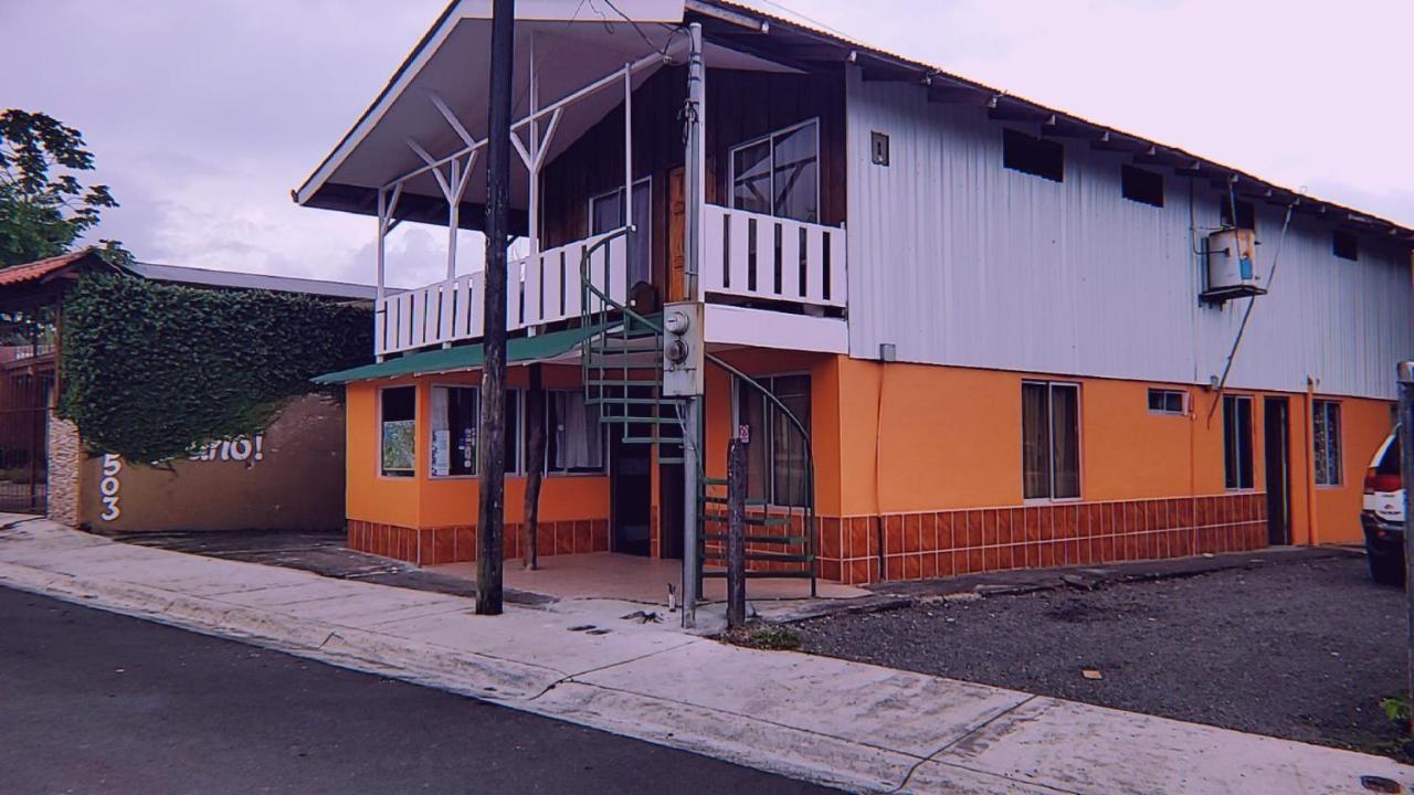 Alpha Arenal Pansiyon La Fortuna Dış mekan fotoğraf