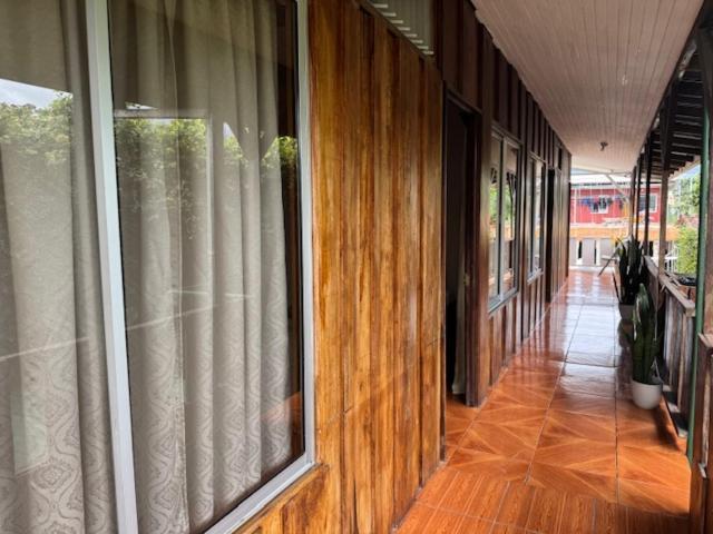 Alpha Arenal Pansiyon La Fortuna Dış mekan fotoğraf